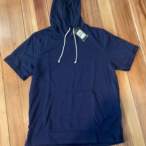 Men’s Under Armour short sleeve hoodie NWT